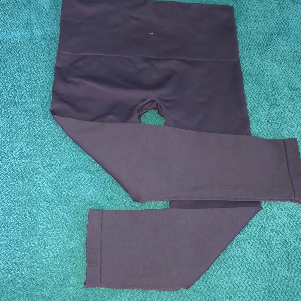 SOMA SLIMMING LEGGINGS,PRETTY PURPLE & PERFECT MED